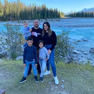 Meet your Posher, Daniella